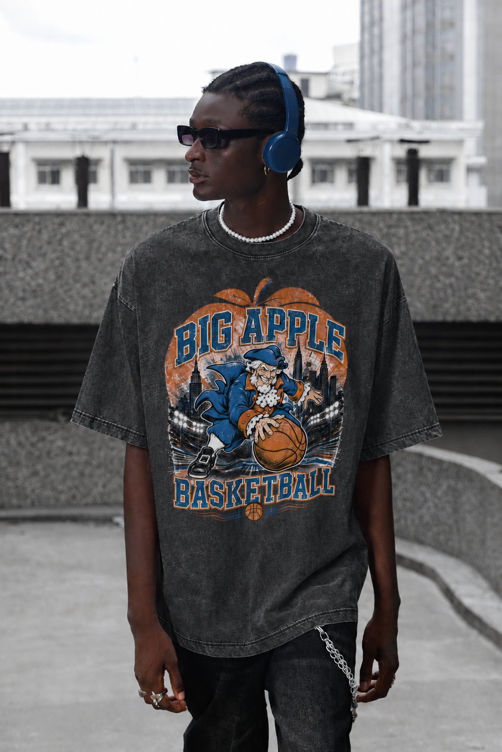 Big Apple Basketball Vintage NYC Retro Mascot Tee - Snow Washed Oversized Cotton T-Shirt